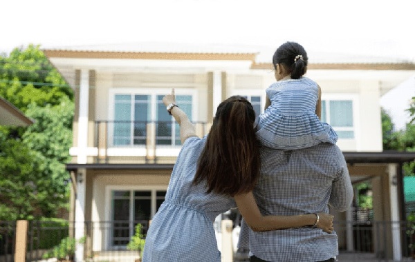 Toàn cảnh bức tranh về ra ở riêng